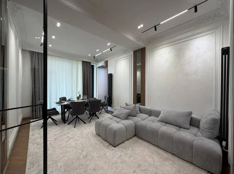 Сотилади 4 хонали квартира, 132 м², 8/8 қават — Мирзо Улуғбек тумани