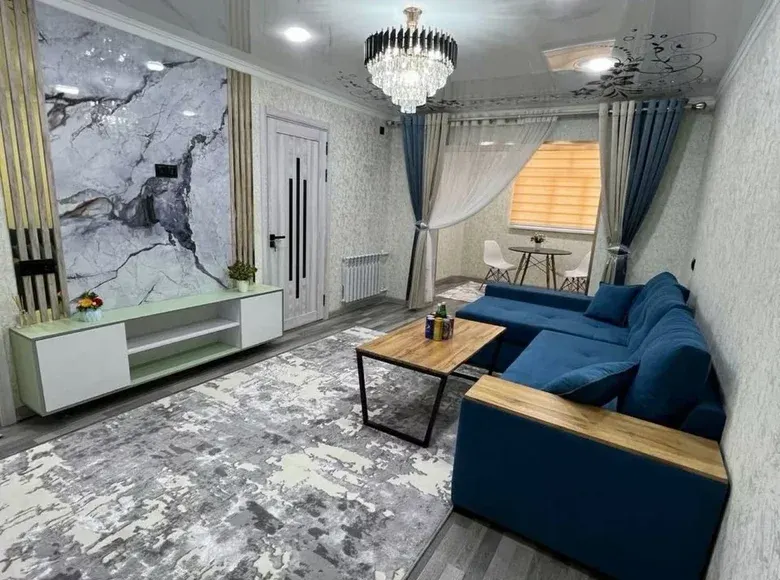 Sotiladi 2 xonali kvartira, 50 m², 1/4 qavat — Chilonzor tumani