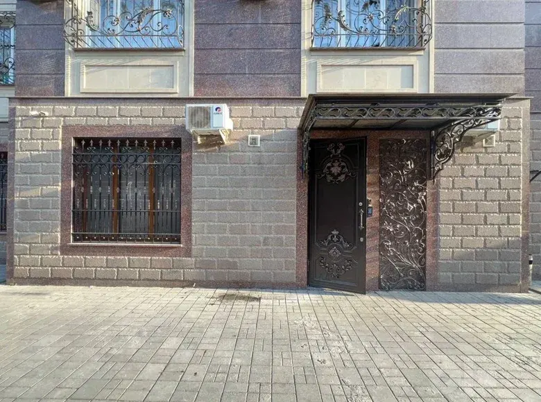 Ijaraga beriladi tijorat binosi, 180 m² — Yunusobod tumani