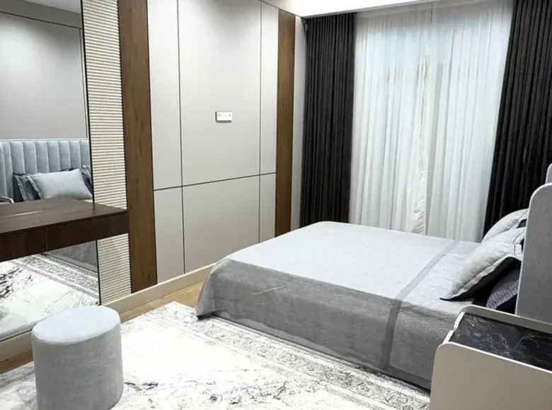 Сотилади 4 хонали квартира, 95 м², 4/10 қават — Яккасарой тумани