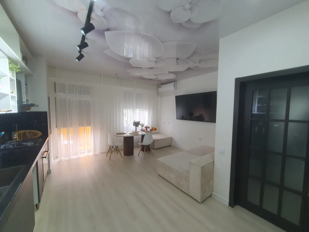 Сотилади 3 хонали квартира, 82 м², 7/9 қават — Мирзо Улуғбек тумани