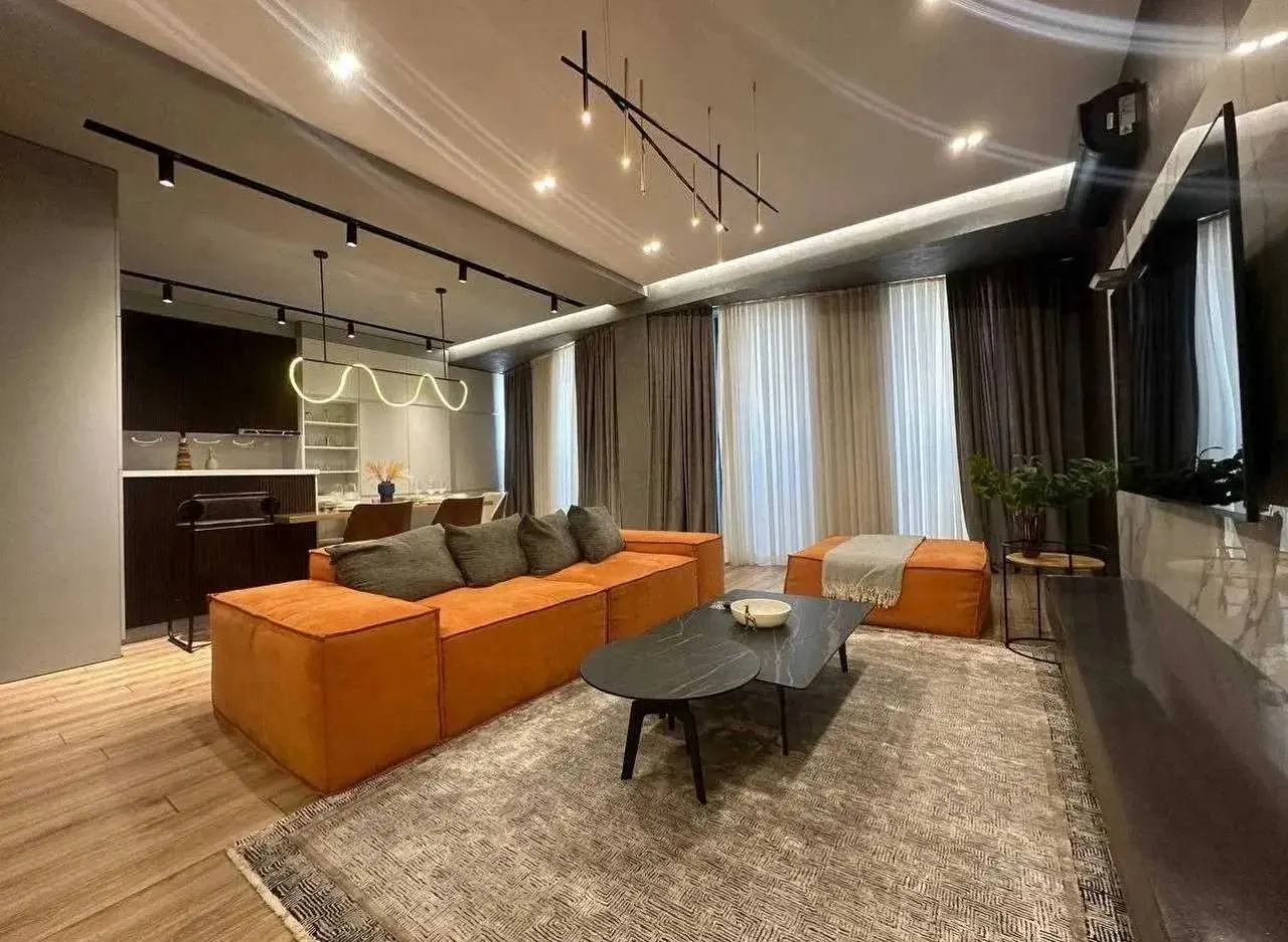 Сдаётся 3-комнатная квартира, 120 м², 5/12 этаж — Мирабадский район