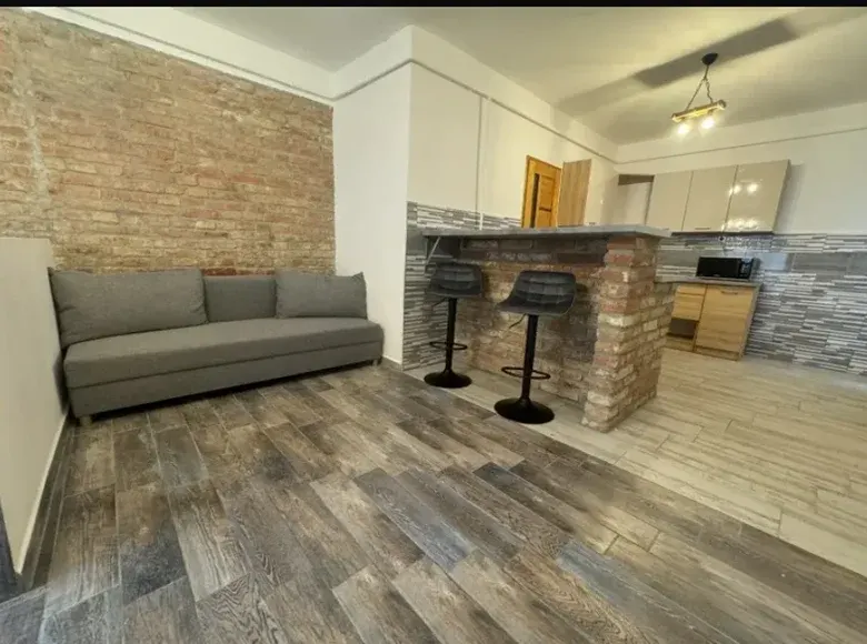 Сотилади 1 хонали квартира, 30 м², 2/4 қават — Юнусобод тумани