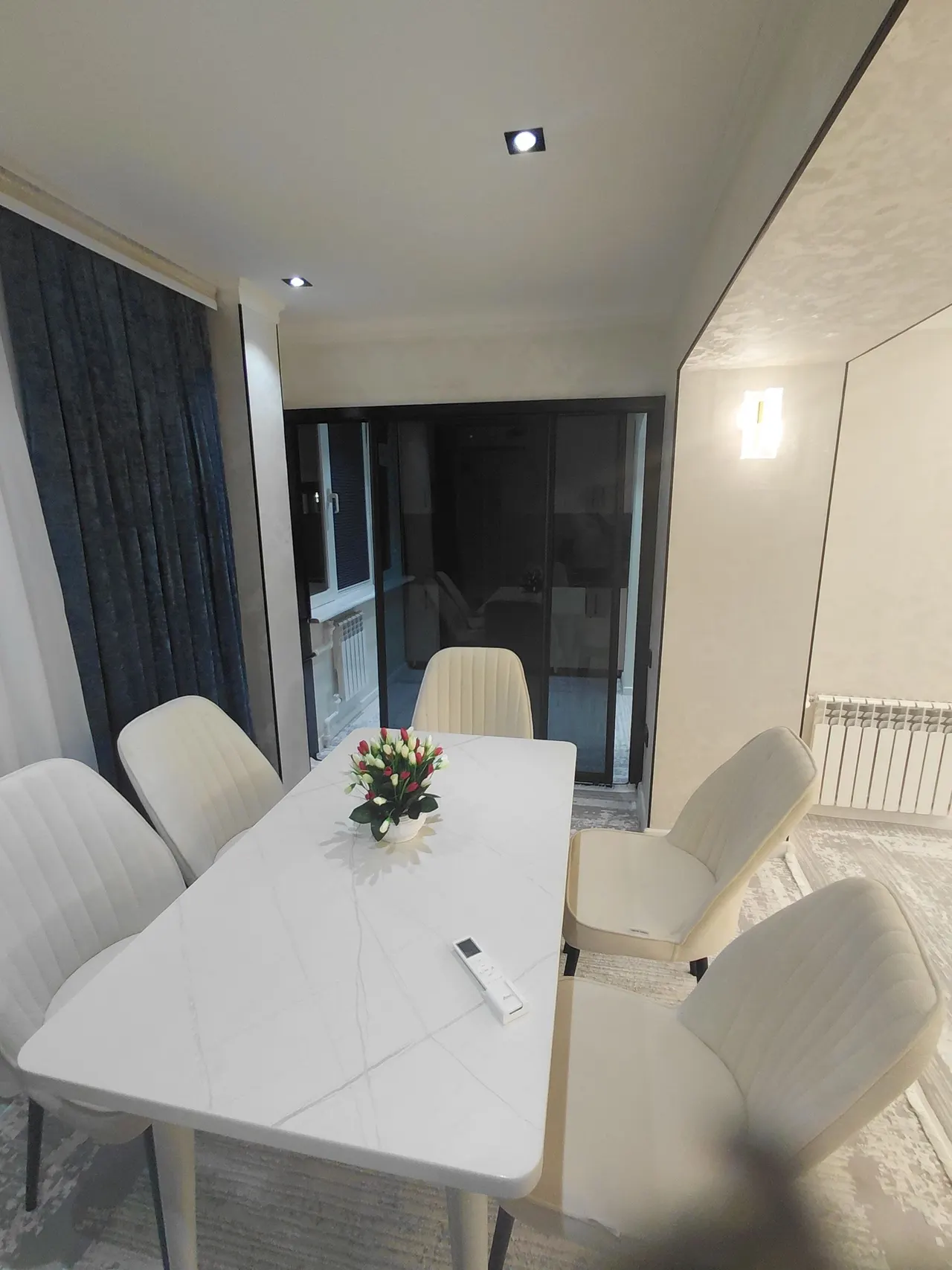 Продаётся 3-комнатная квартира, 68 м², 1/4 этаж — Чиланзарский район