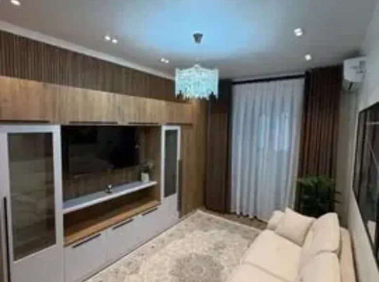 Sotiladi 3 xonali kvartira, 55 m², 12/15 qavat — Mirobod tumani