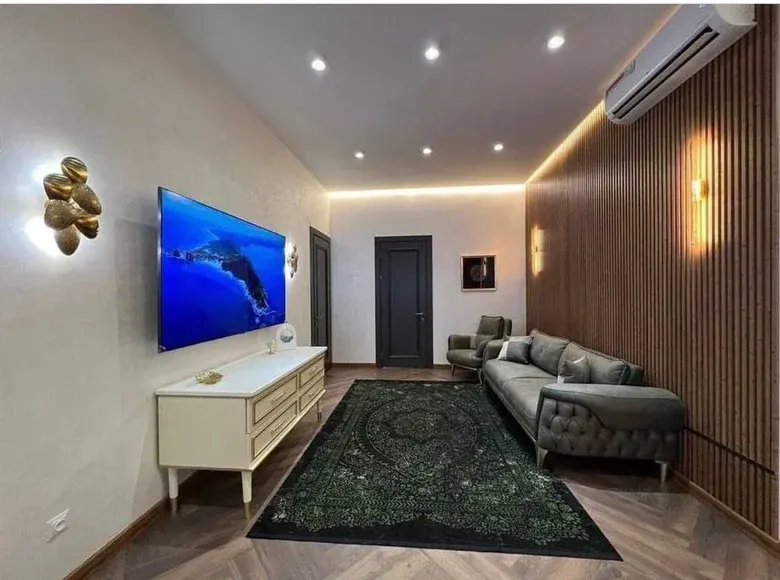 Сдаётся 4-комнатная квартира, 120 м², 5/9 этаж — Мирзо-Улугбекский район