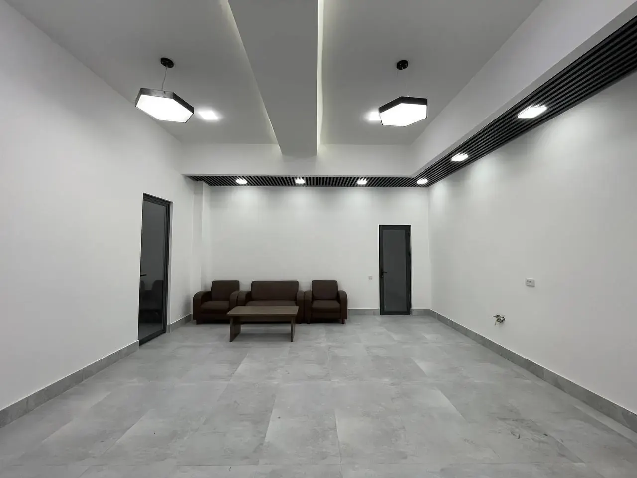 Ijaraga beriladi tijorat binosi, 75 m² — Mirzo Ulugʻbek tumani