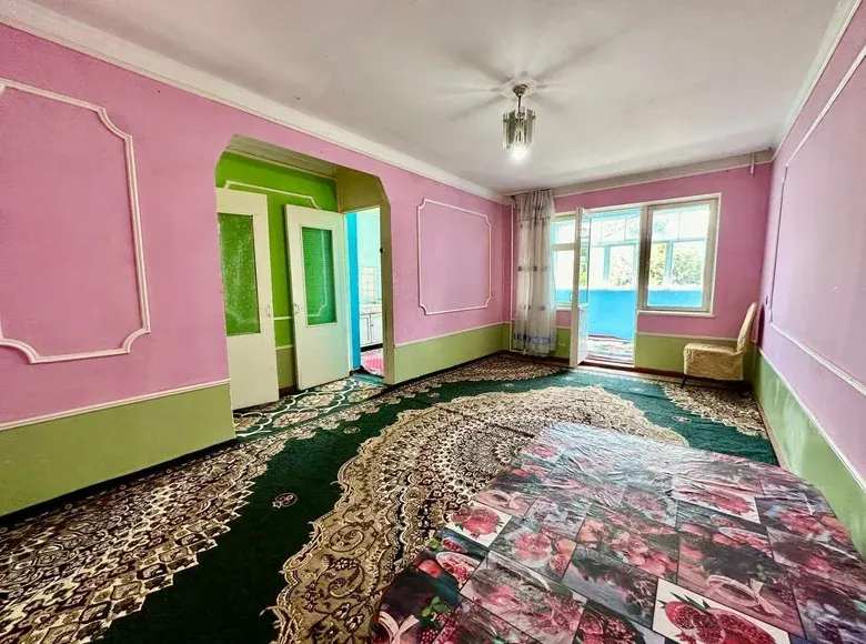 Сдаётся 3-комнатная квартира, 76 м², 2/4 этаж — Фергана