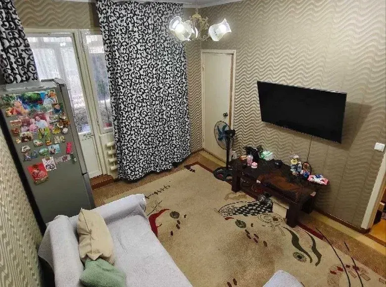 Продаётся 2-комнатная квартира, 48 м², 1/4 этаж — Яшнабадский район