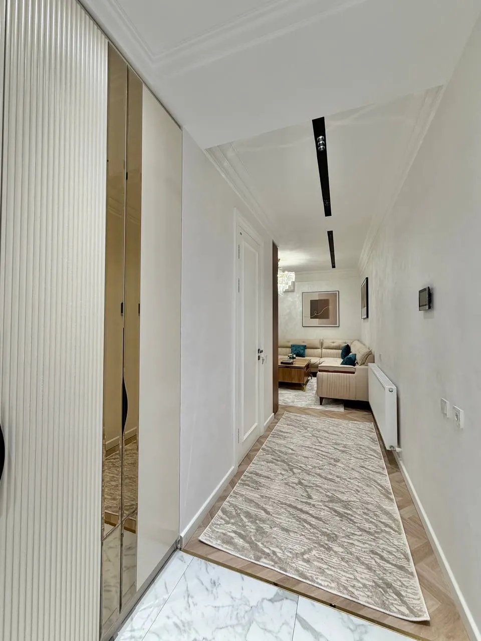 Сотилади 2 хонали квартира, 79 м², 9/10 қават — Яккасарой тумани