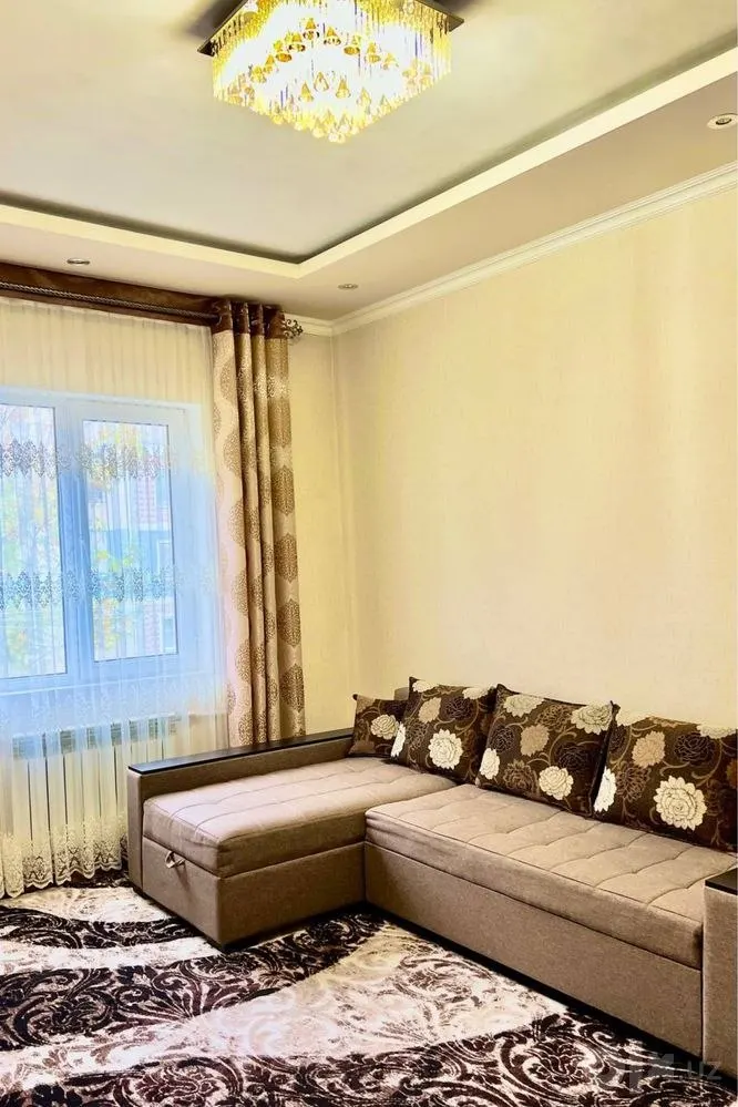 Сдаётся 1-комнатная квартира, 35 м², 4/5 этаж — Яккасарайский район
