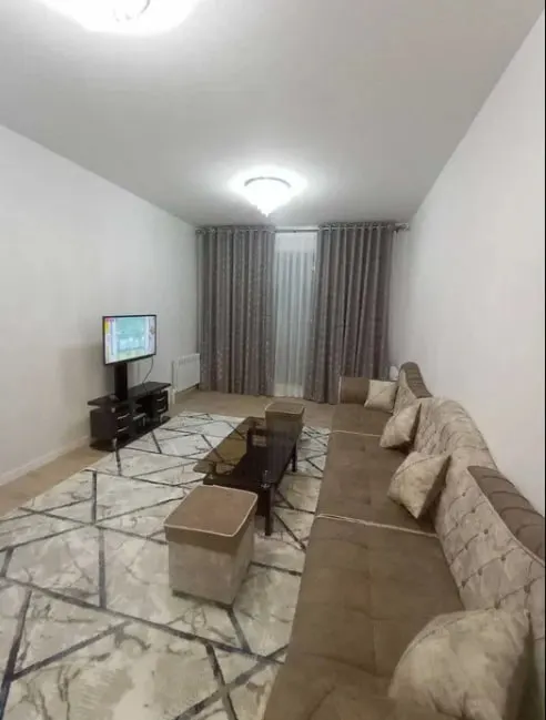 Сдаётся 2-комнатная квартира, 66 м², 15/16 этаж — Алмазарский район