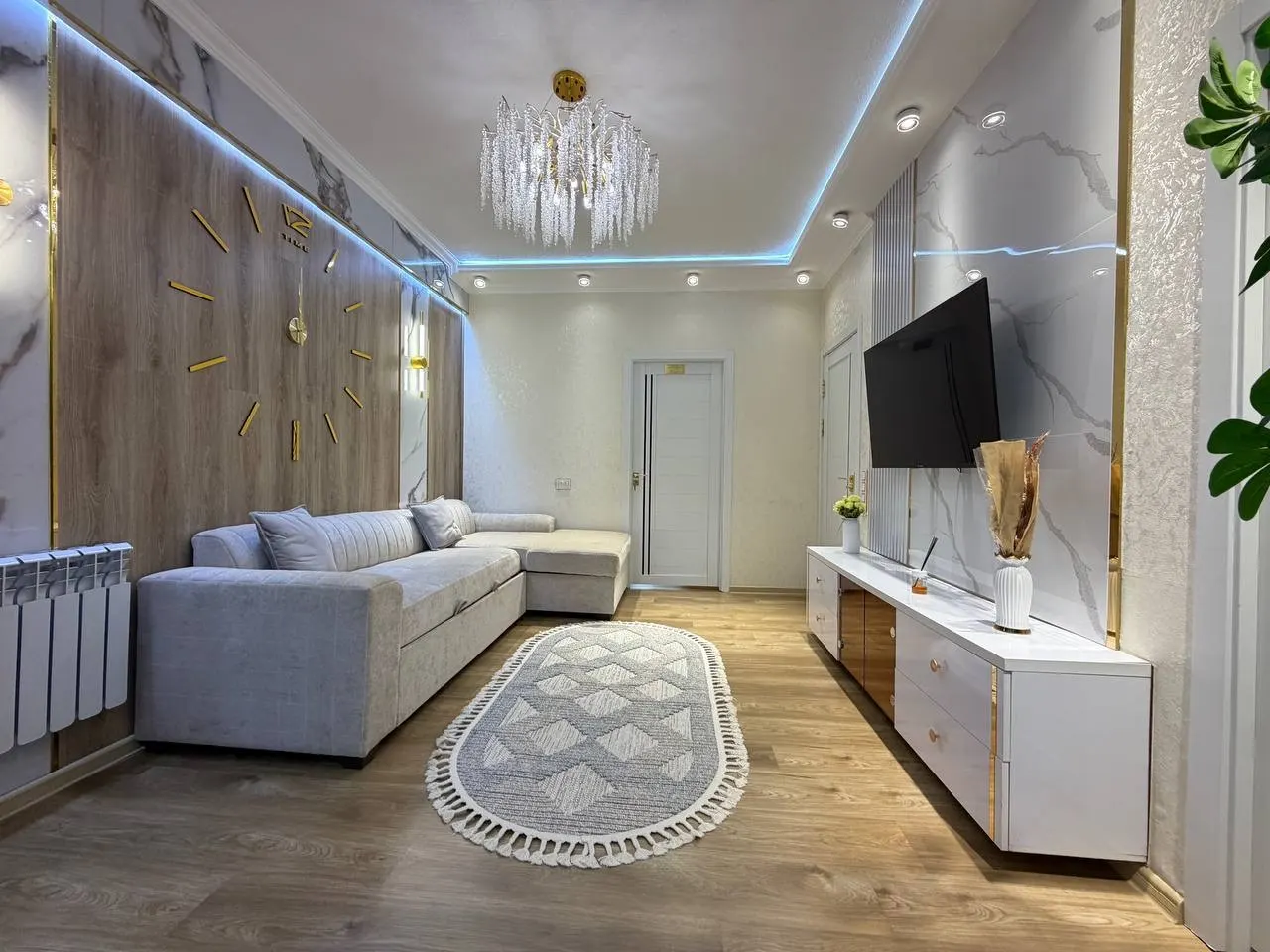 Продаётся 2-комнатная квартира, 46 м², 2/4 этаж — Чиланзарский район