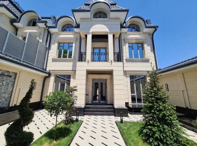 Продаётся 8-комнатный дом, 6 сот. — Мирзо-Улугбекский район