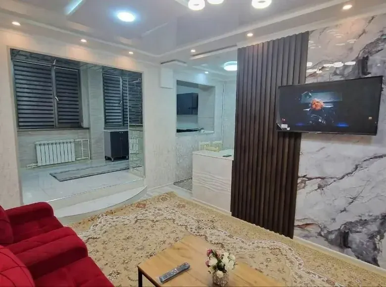 Сотилади 2 хонали квартира, 70 м², 1/4 қават — Учтепа тумани