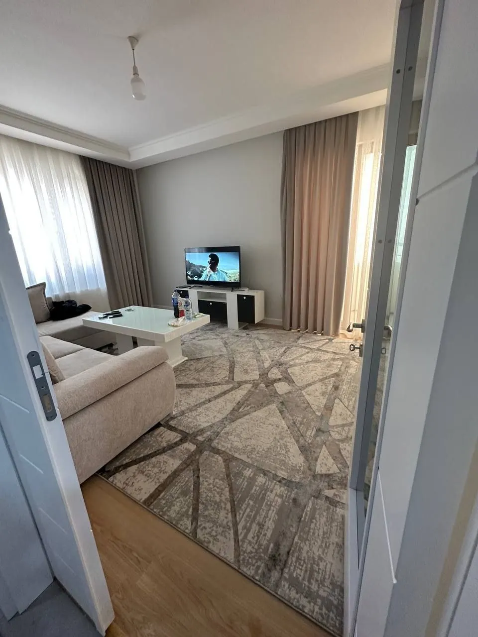 Сдаётся 2-комнатная квартира, 66 м², 3/9 этаж — Яккасарайский район