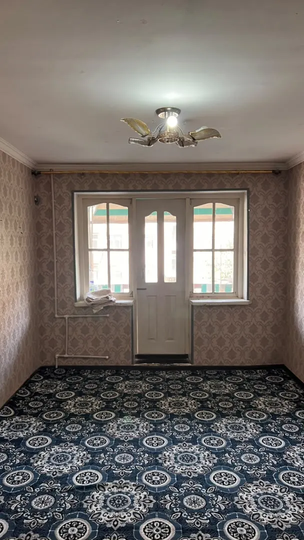 Sotiladi 2 xonali kvartira, 50 m², 3/4 qavat — Davlatobod tumani
