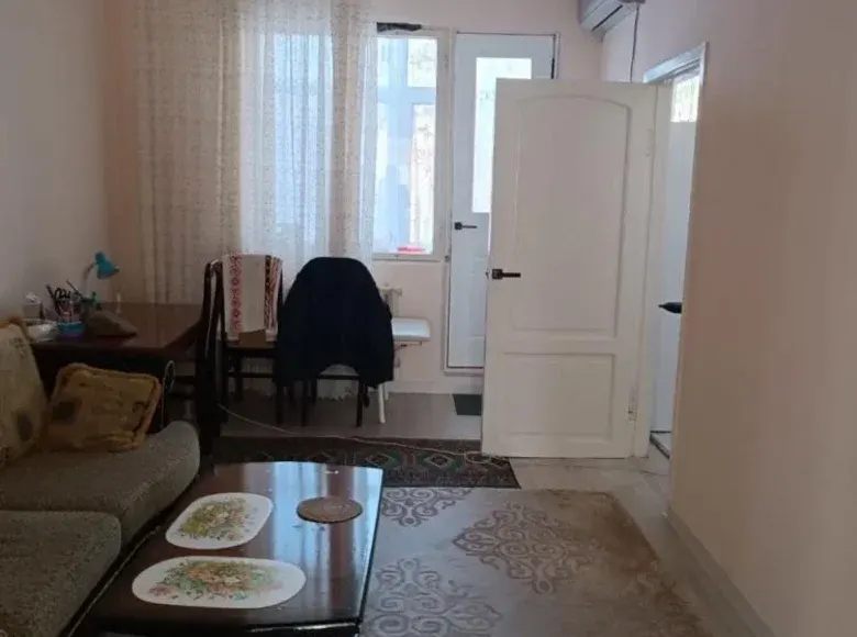 Продаётся 2-комнатная квартира, 52 м², 2/5 этаж — Мирзо-Улугбекский район