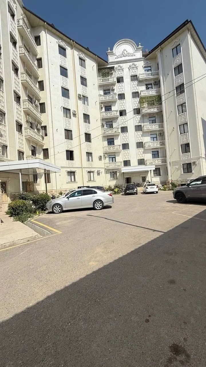 Продаётся коммерческое помещение, 183 м² — Кибрайский район
