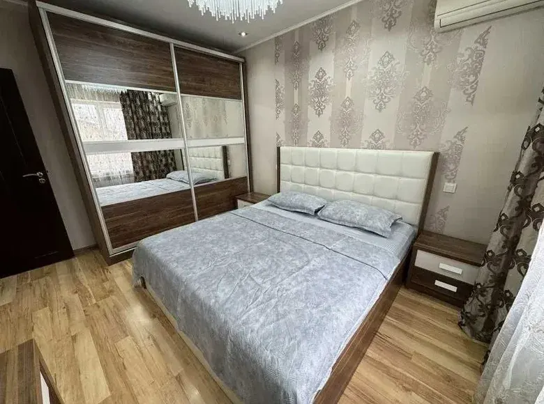 Sotiladi 3 xonali kvartira, 76 m², 4/4 qavat — Mirzo Ulugʻbek tumani