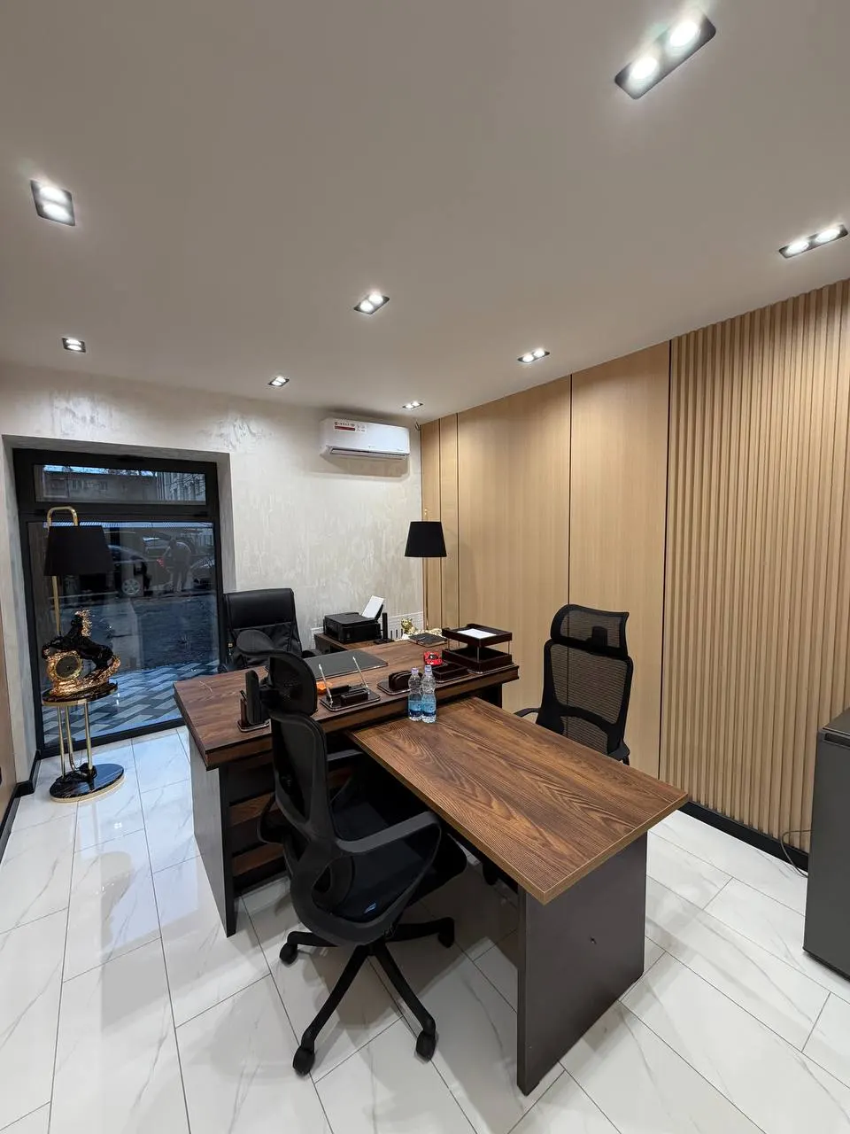 Продаётся коммерческое помещение, 91 м², 1/5 этаж — Мирзо-Улугбекский район