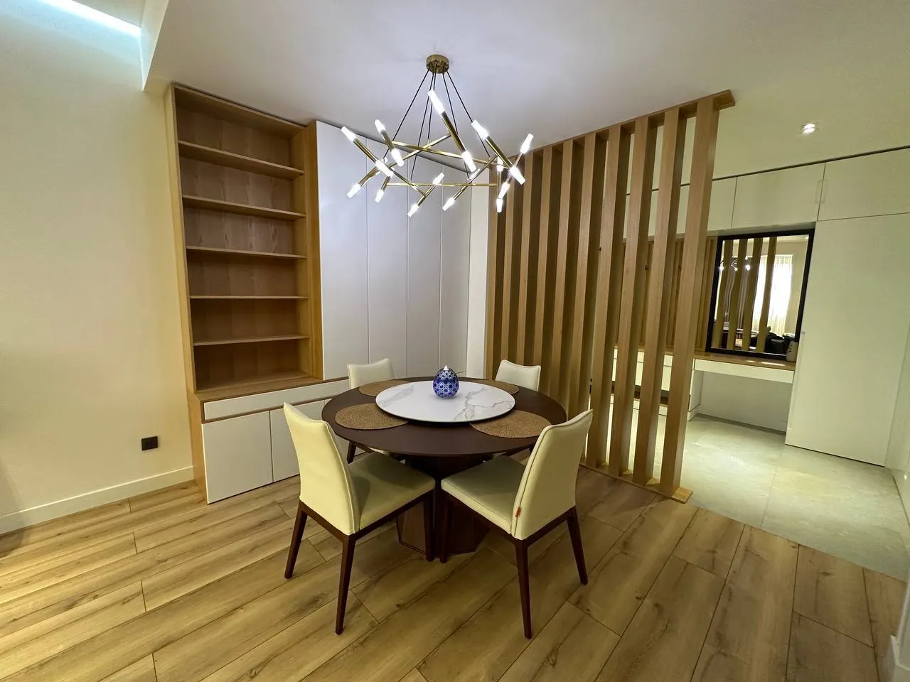 Сдаётся 3-комнатная квартира, 104 м², 2/8 этаж — Наманганская область