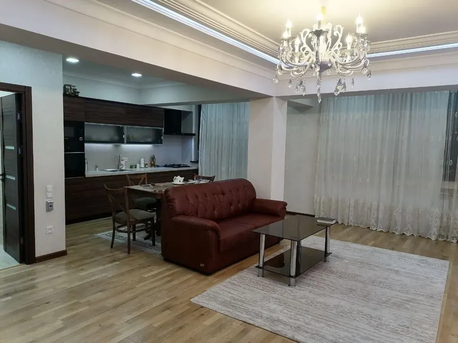 Ijaraga beriladi 2 xonali kvartira, 77 m², 7/9 qavat — Yakkasaroy tumani