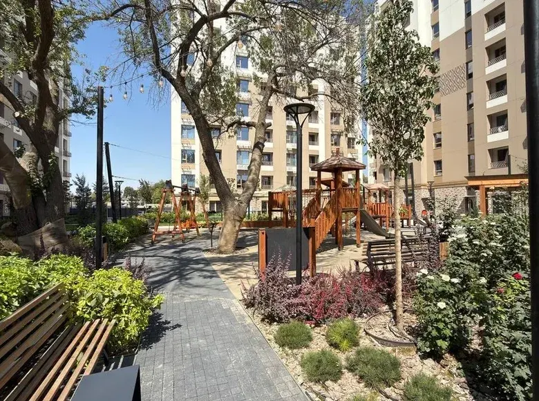 Продаётся 2-комнатная квартира, 43 м², 6/9 этаж — Юнусабадский район