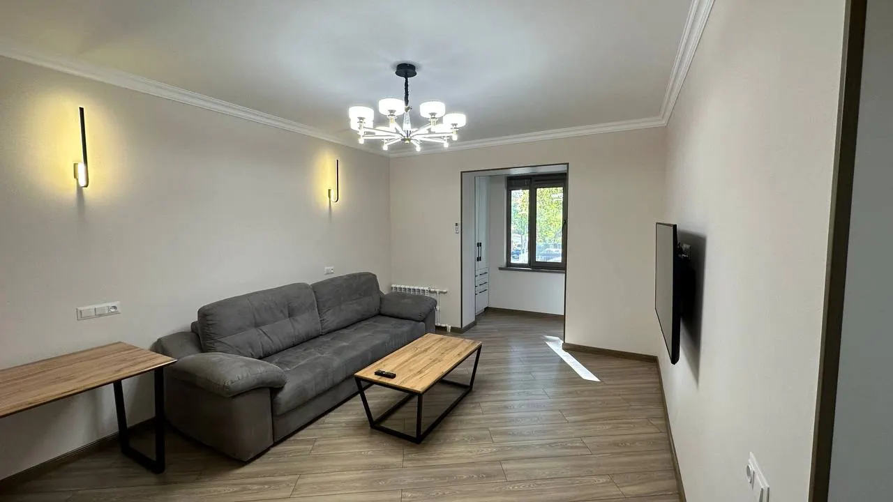 Сдаётся 1-комнатная квартира, 45 м², 6/13 этаж — Алмазарский район