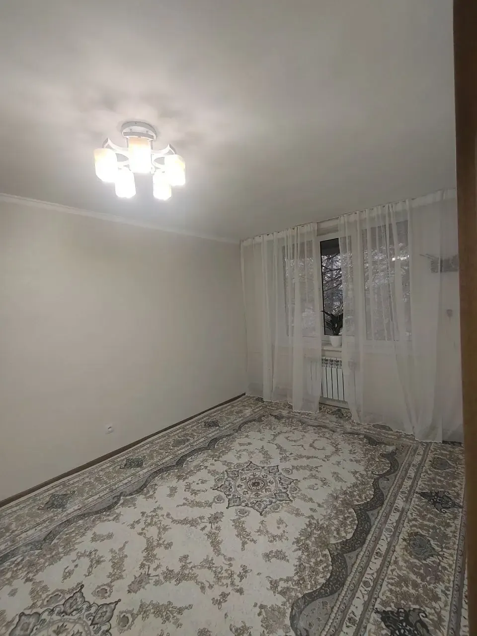 Sotiladi 1 xonali kvartira, 30 m², 3/3 qavat — Mirzo Ulugʻbek tumani