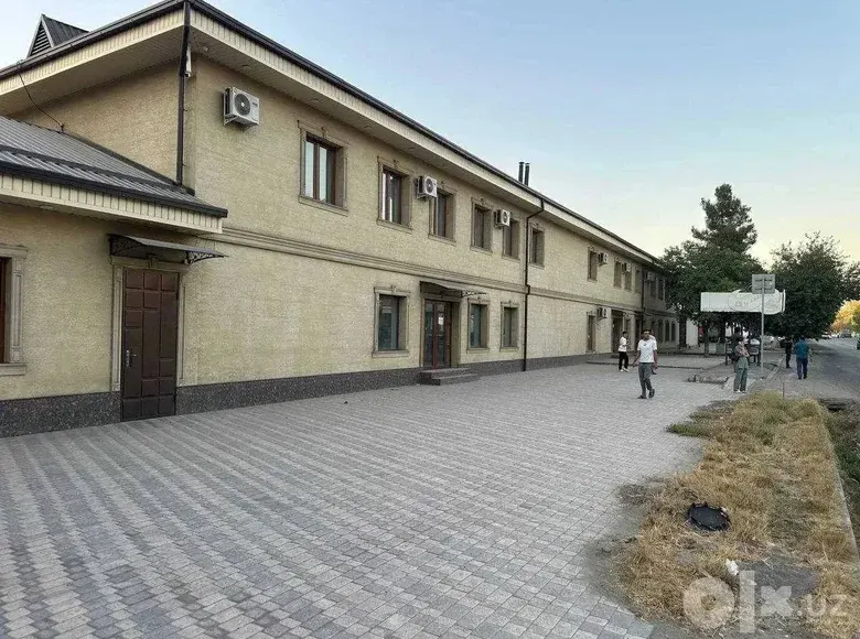 Сотилади тижорат биноси, 2800 м² — Яшнобод тумани