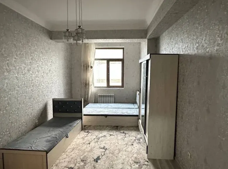 Сдаётся 1-комнатная квартира, 40 м², 3/9 этаж — Шайхантахурский район