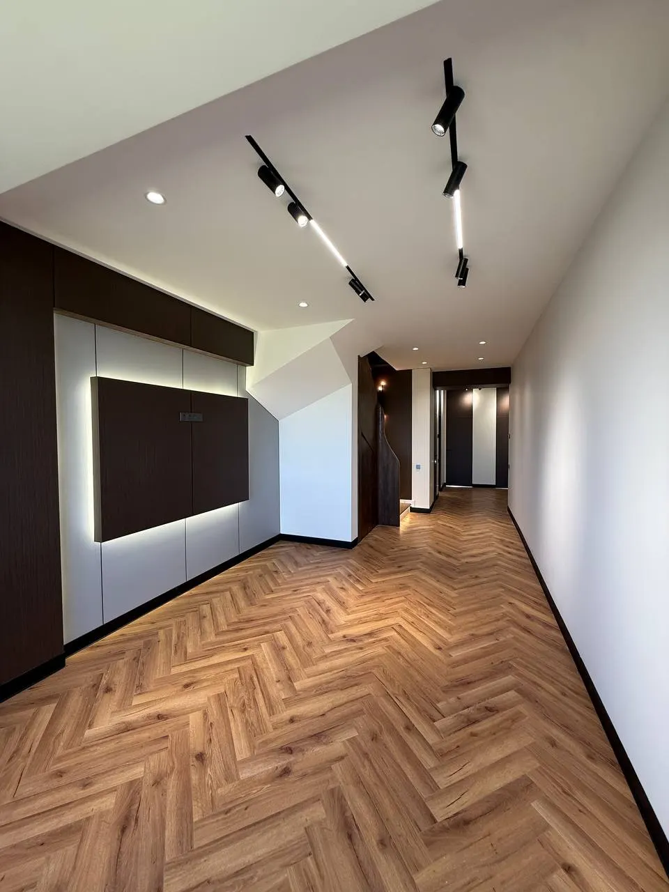 Сотилади 4 хонали квартира, 140 м², 9/10 қават — Яшнобод тумани