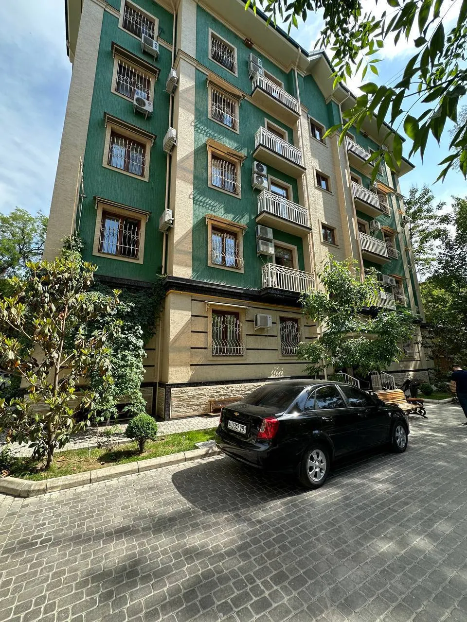Сотилади 6 хонали квартира, 192 м², 1/5 қават — Чилонзор тумани