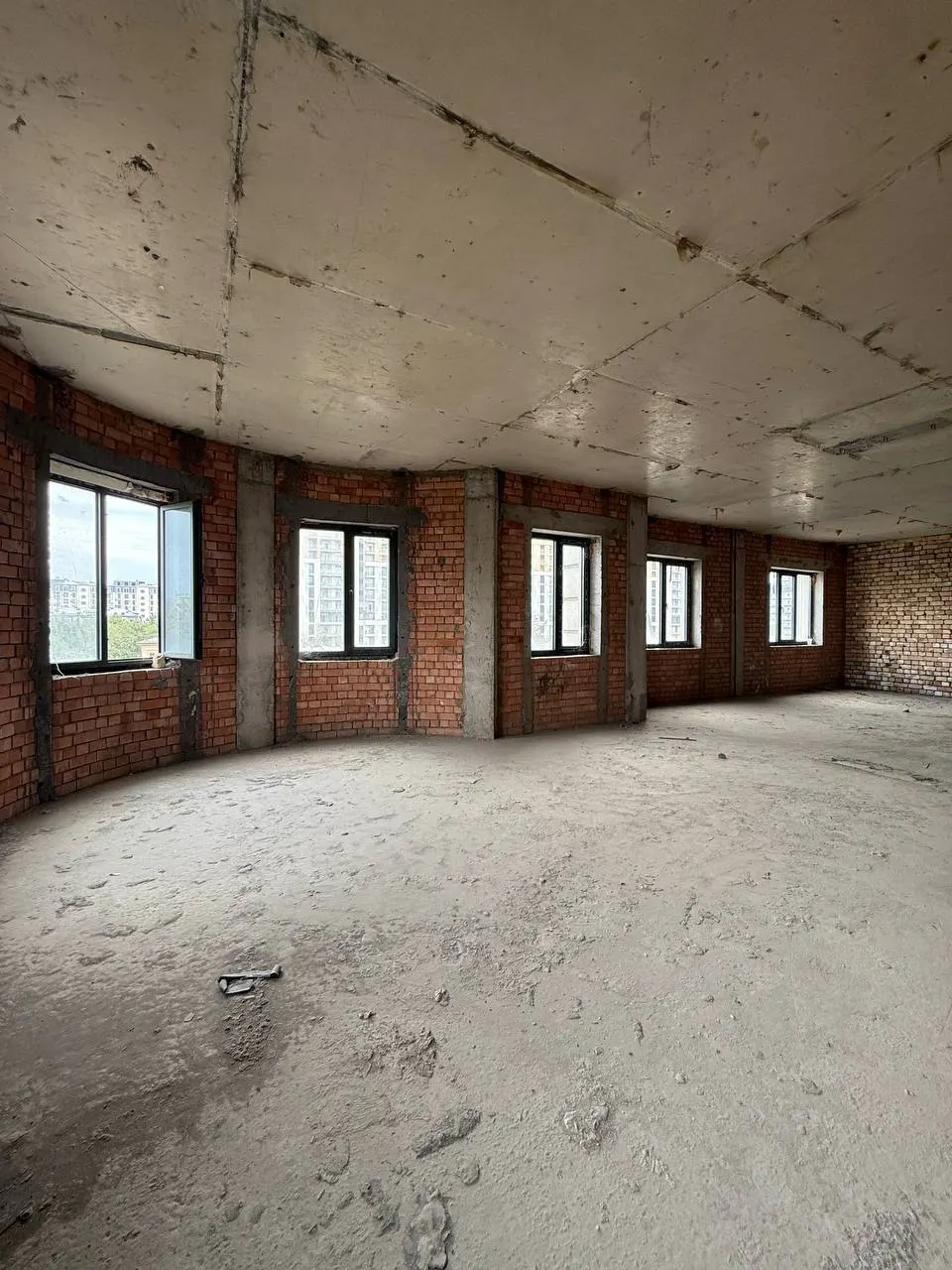 Сотилади 3 хонали квартира, 108 м², 6/10 қават — Юнусобод тумани