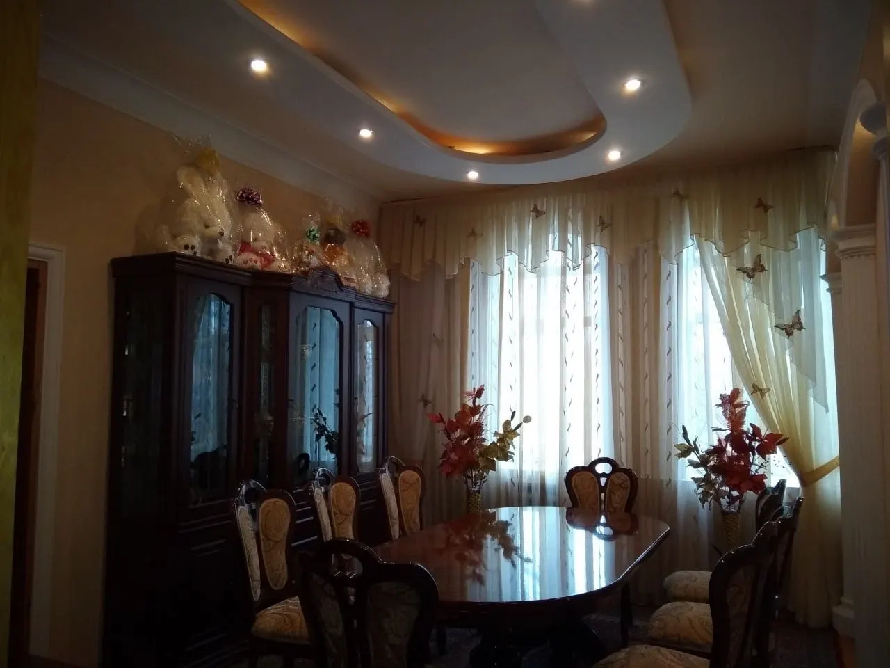 Sotiladi 4 xonali kvartira, 81 m², 4/5 qavat — Yakkasaroy tumani