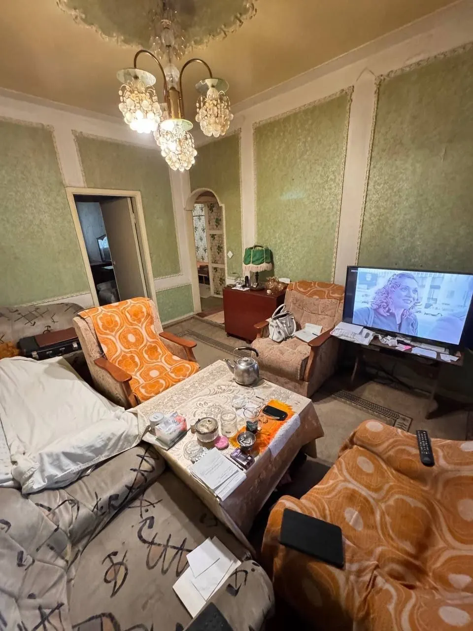 Продаётся 2-комнатная квартира, 63 м², 1/4 этаж — Чиланзарский район