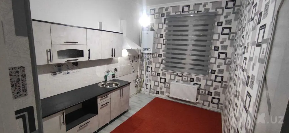 Сдаётся 2-комнатная квартира, 56 м², 2/4 этаж — Фергана