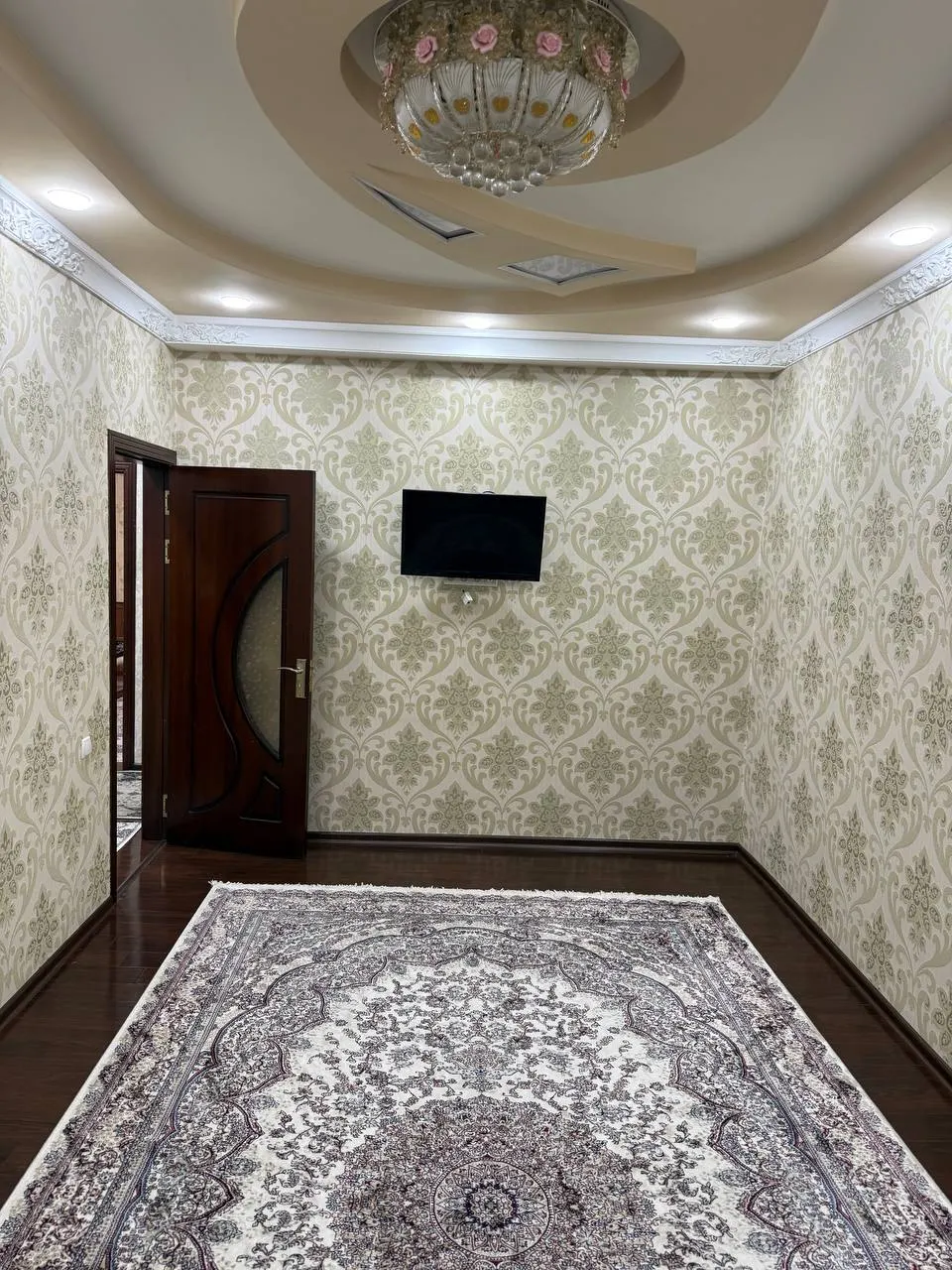 Ижарага берилади 3 хонали квартира, 110 м², 2/4 қават — Шайхонтоҳур тумани