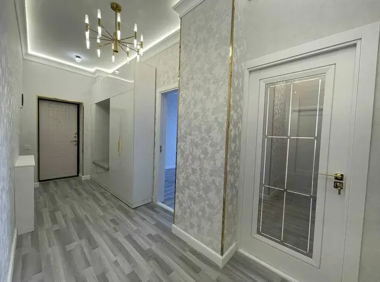 Сотилади 2 хонали квартира, 75 м², 8/10 қават — Яккасарой тумани