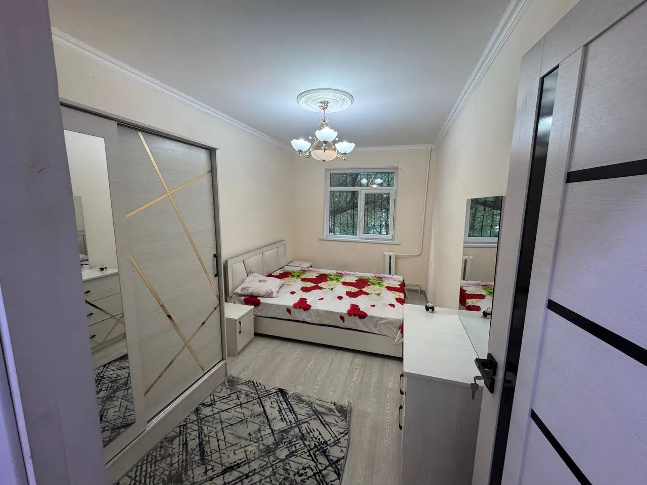 Ижарага берилади 3 хонали квартира, 55 м², 2/4 қават — Учтепа тумани