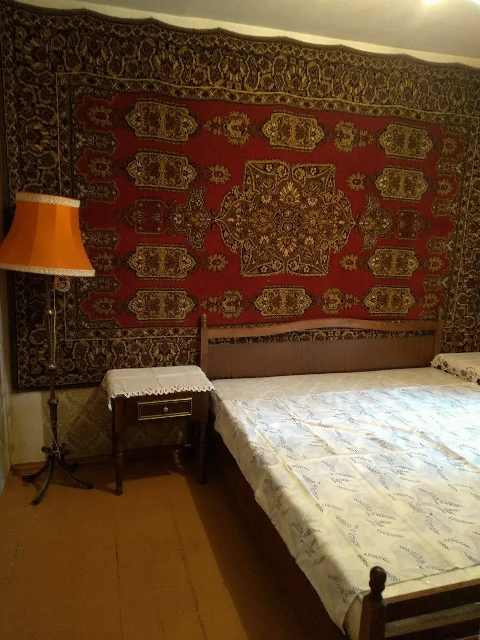 Сотилади 3 хонали квартира, 80 м², 2/2 қават — Мирзо Улуғбек тумани