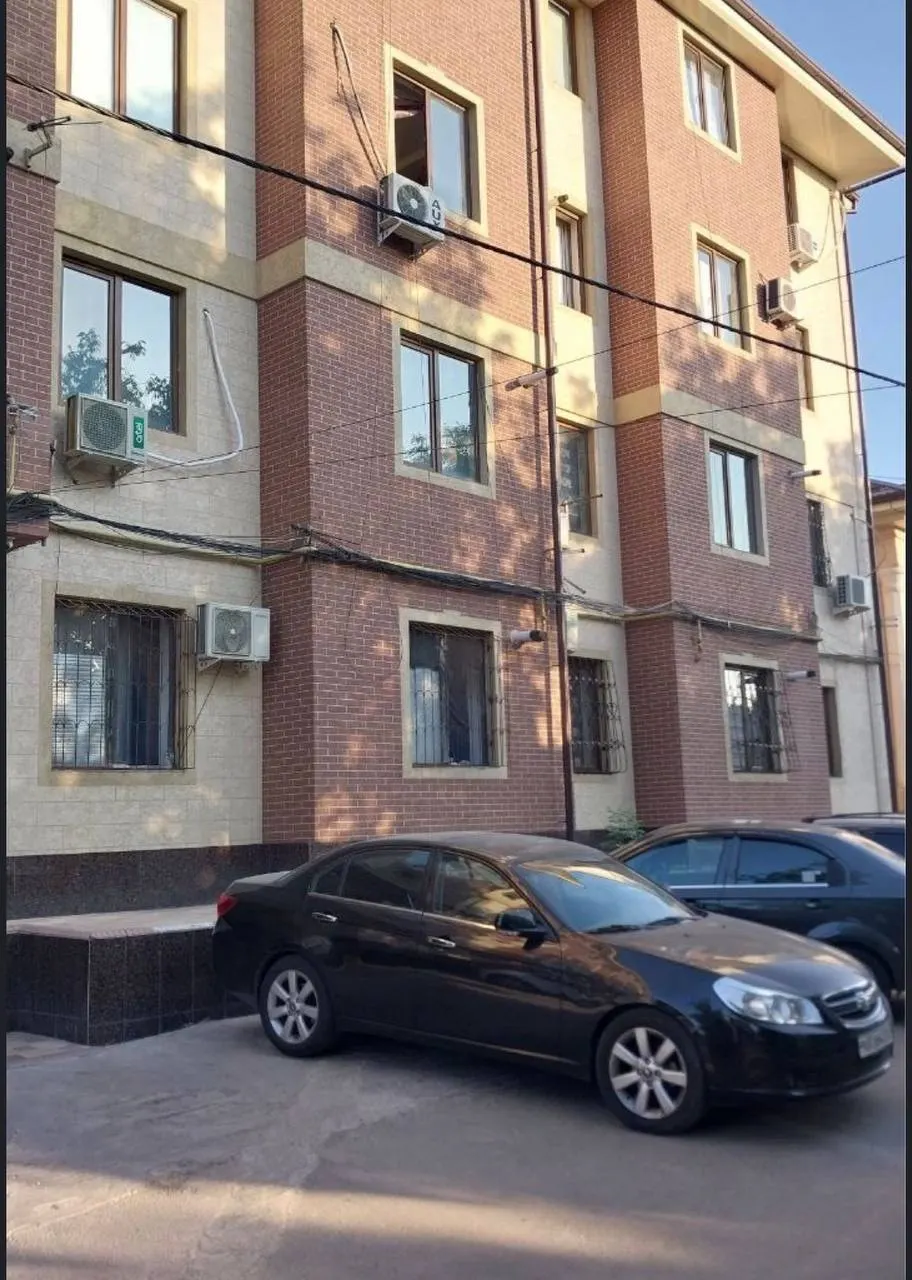 Сотилади 1 хонали квартира, 30 м², 2/4 қават — Мирзо Улуғбек тумани