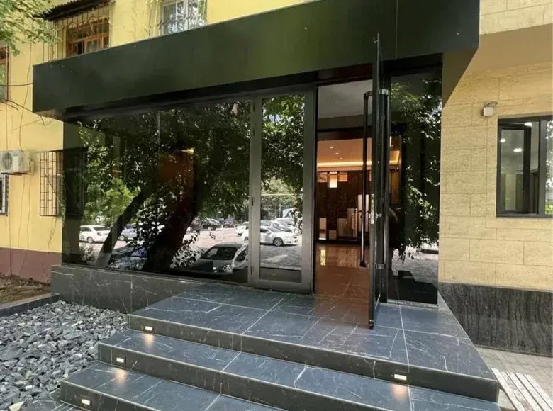 Ijaraga beriladi tijorat binosi, 90 m² — Yunusobod tumani