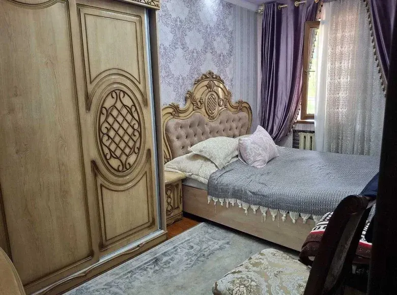 Продаётся 3-комнатная квартира, 68 м², 1/9 этаж — Чиланзарский район