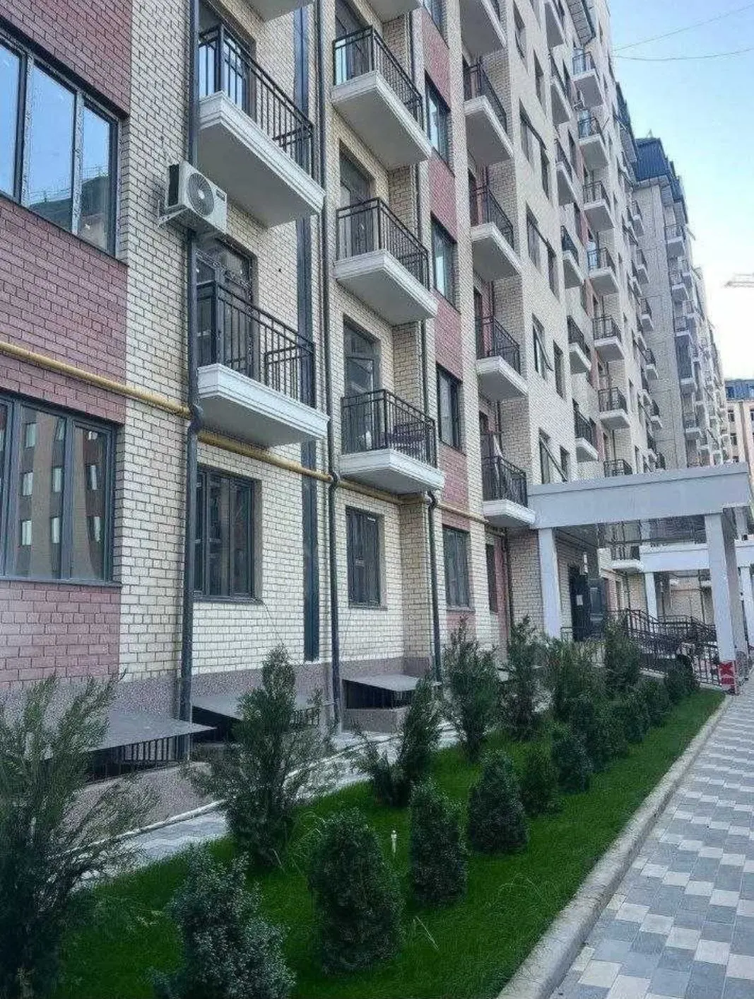 Сотилади 2 хонали квартира, 65 м², 10/10 қават — Учтепа тумани