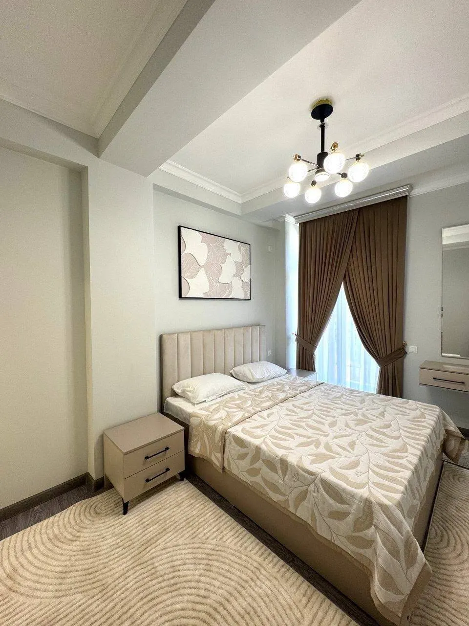 Sotiladi 2 xonali kvartira, 65 m², 6/10 qavat — Yakkasaroy tumani