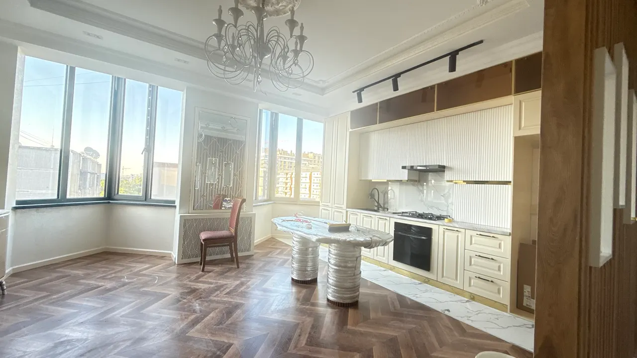 Продаётся 3-комнатная квартира, 68 м², 7/12 этаж — Юнусабадский район