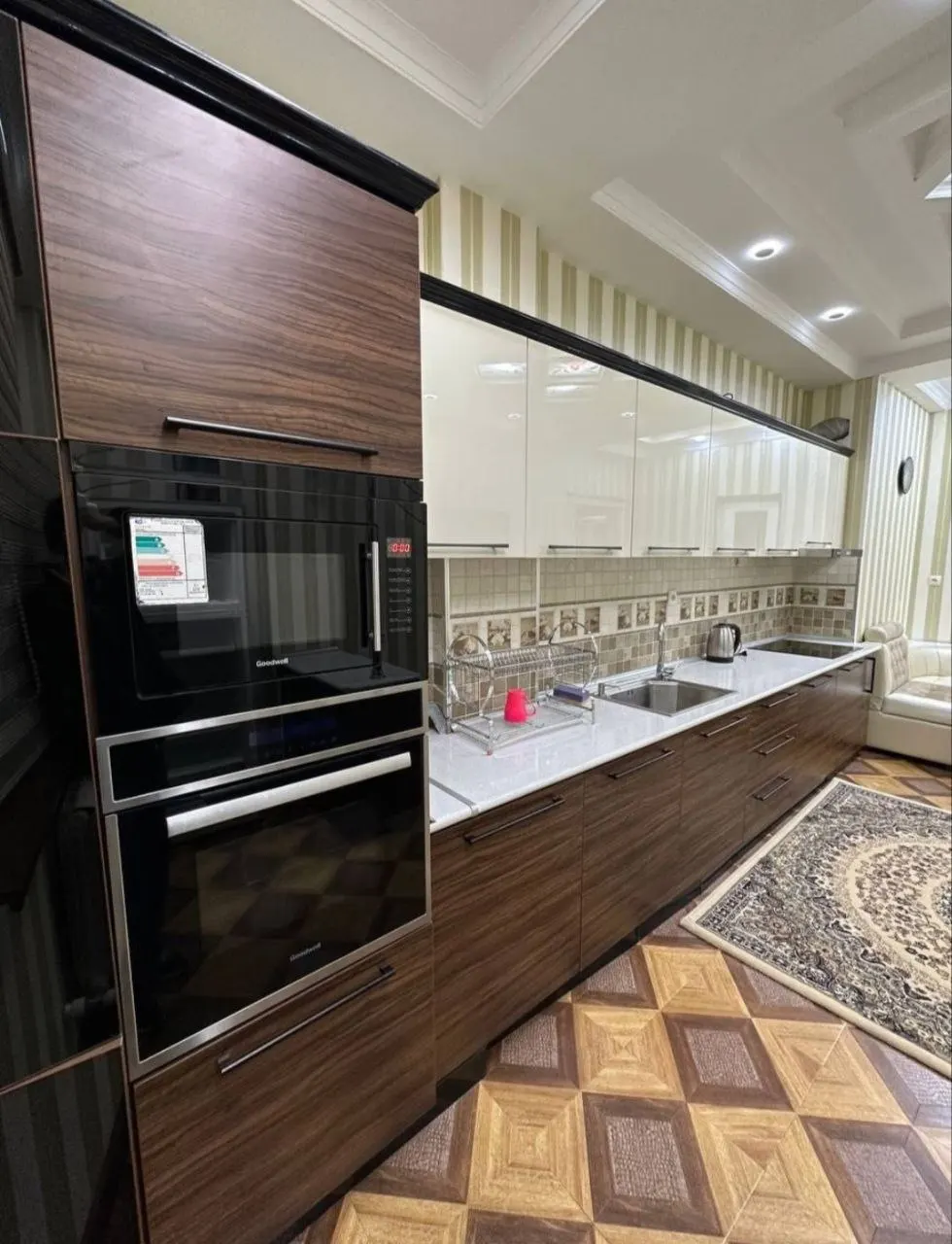 Ижарага берилади 3 хонали квартира, 100 м², 3/10 қават — Шайхонтоҳур тумани