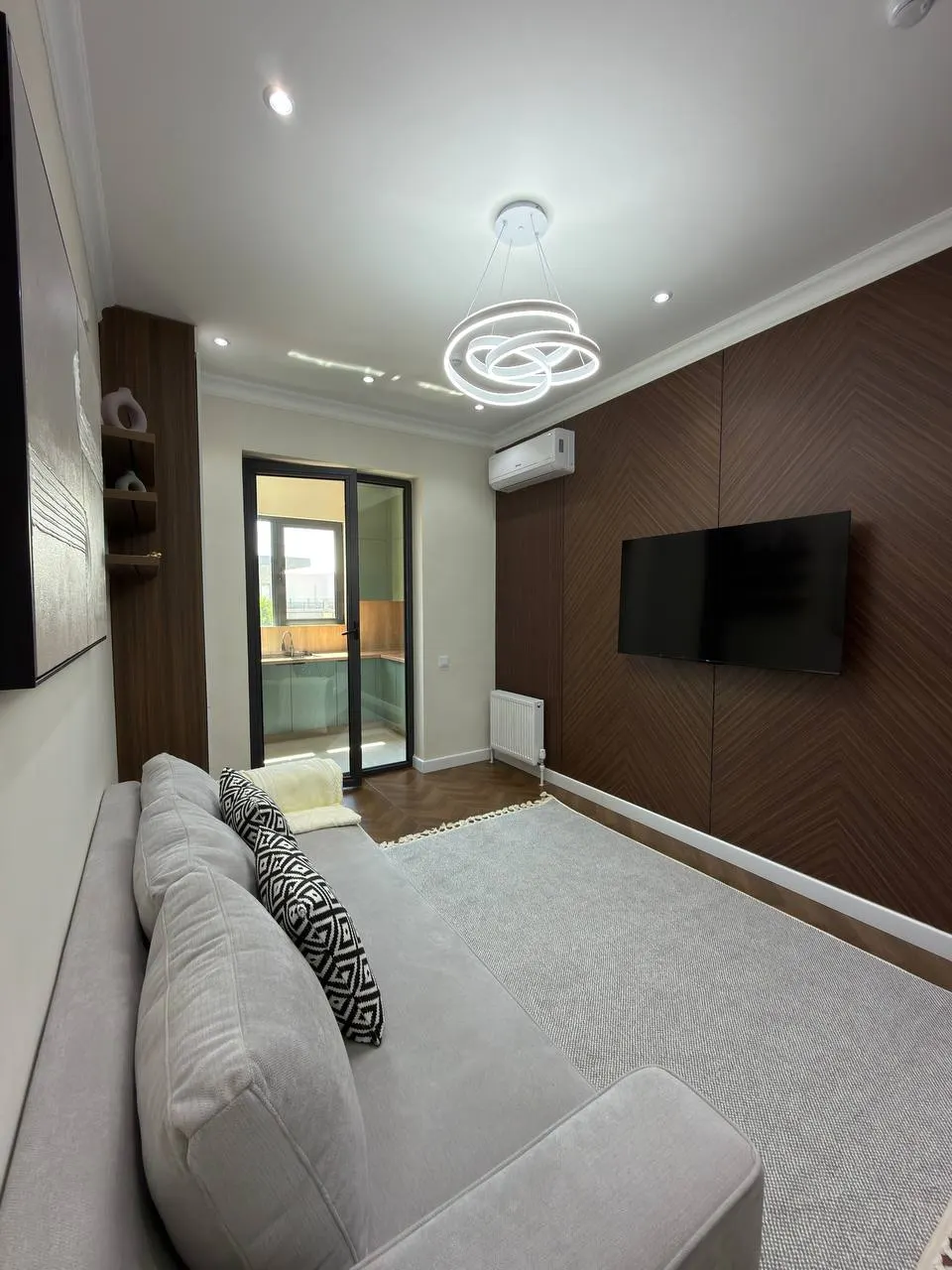 Продаётся 2-комнатная квартира, 37 м², 2/16 этаж — Мирабадский район